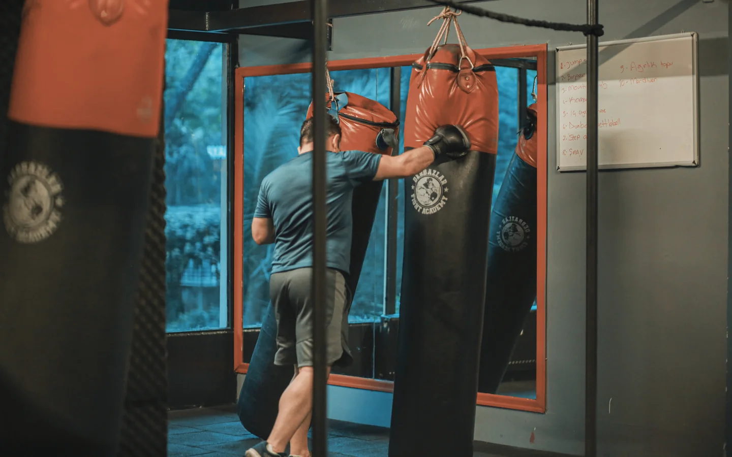 Kick Boks Dersi hizmeti