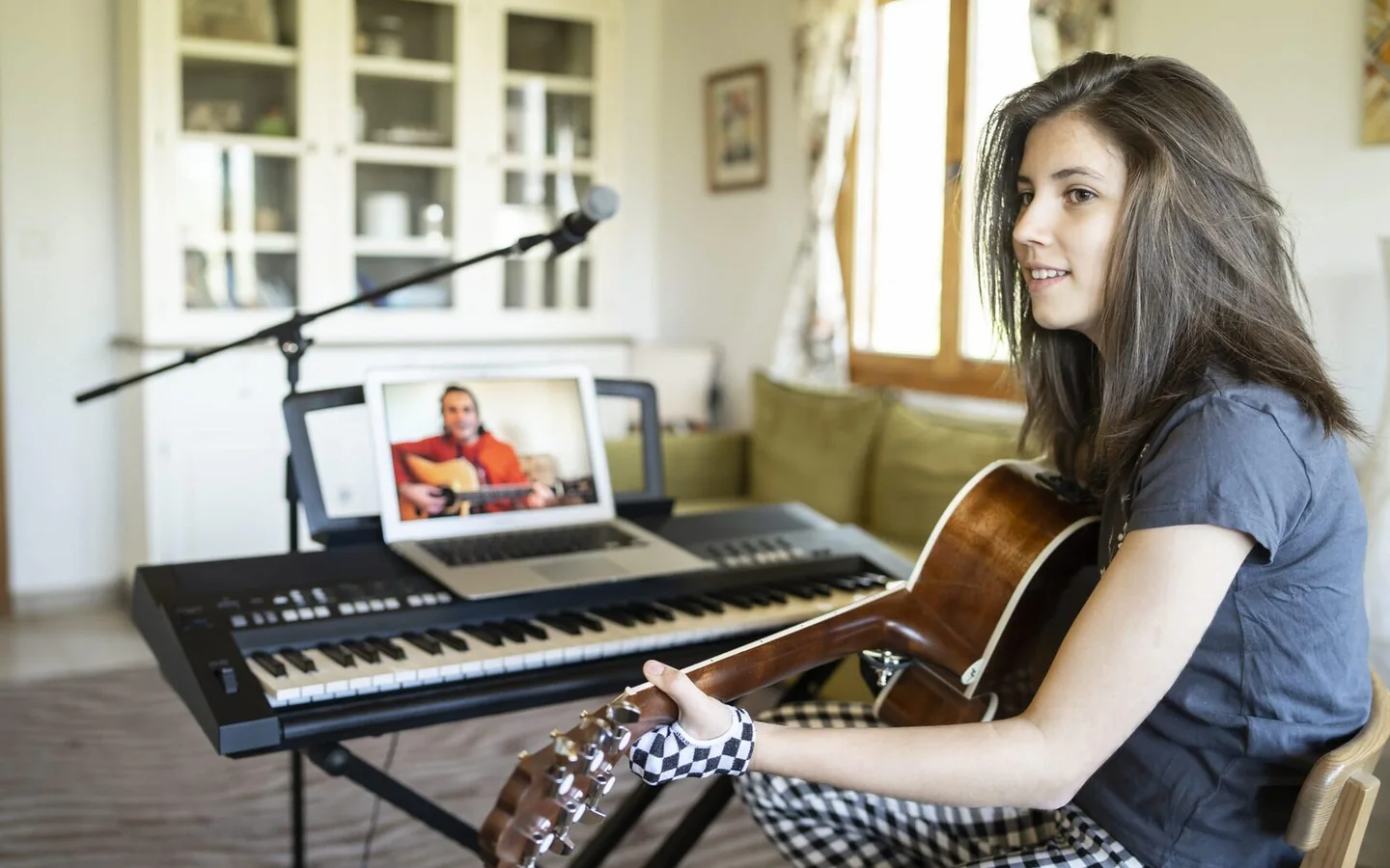 Online Klasik Gitar Dersi hizmeti